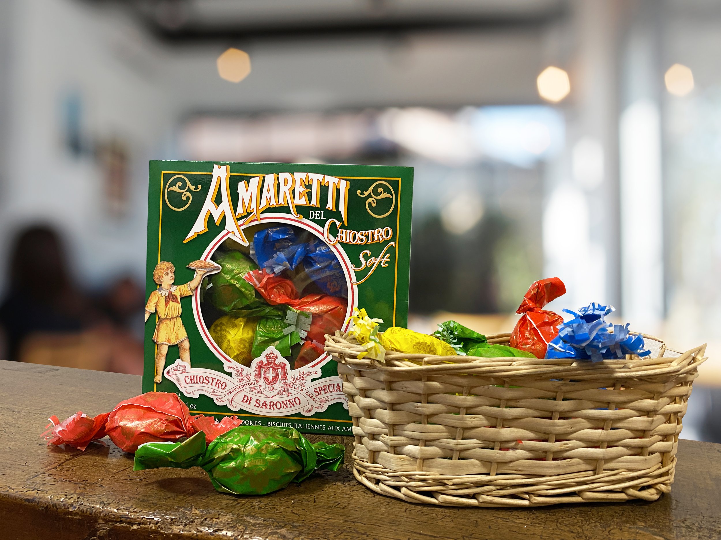 02255 Soft Amaretti Window Box — B&R Classics: Importing Europe's